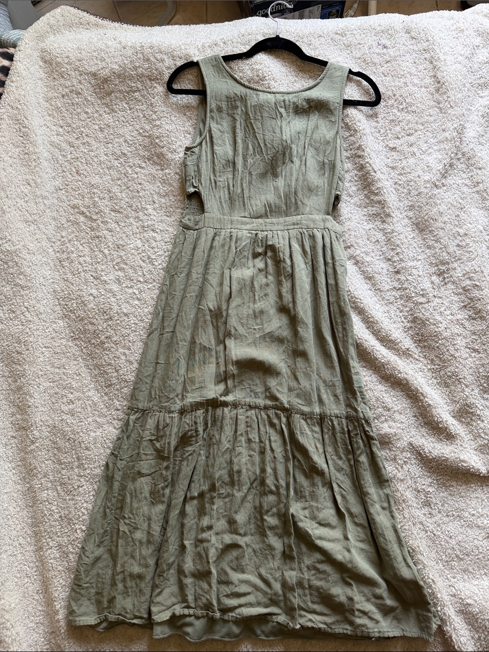 Light Olive Green Sleeveless Tiered Maxi Dress